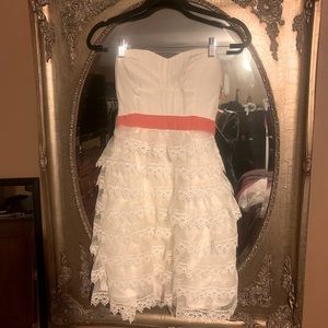 Silk and white lace dress with coral band